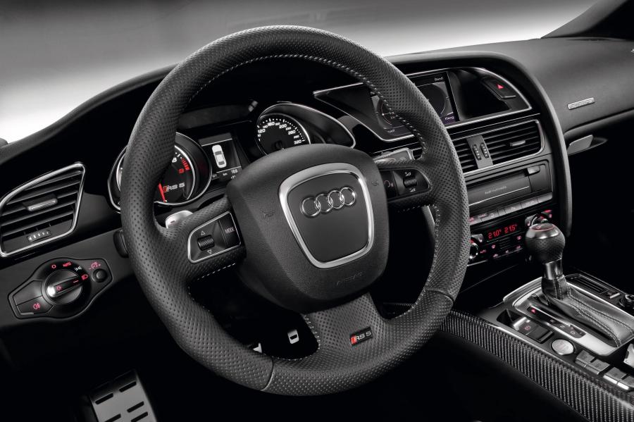 Панель приборов Audi RS5 Coupe 2010 года  (WW) (фото 22 из 66)
